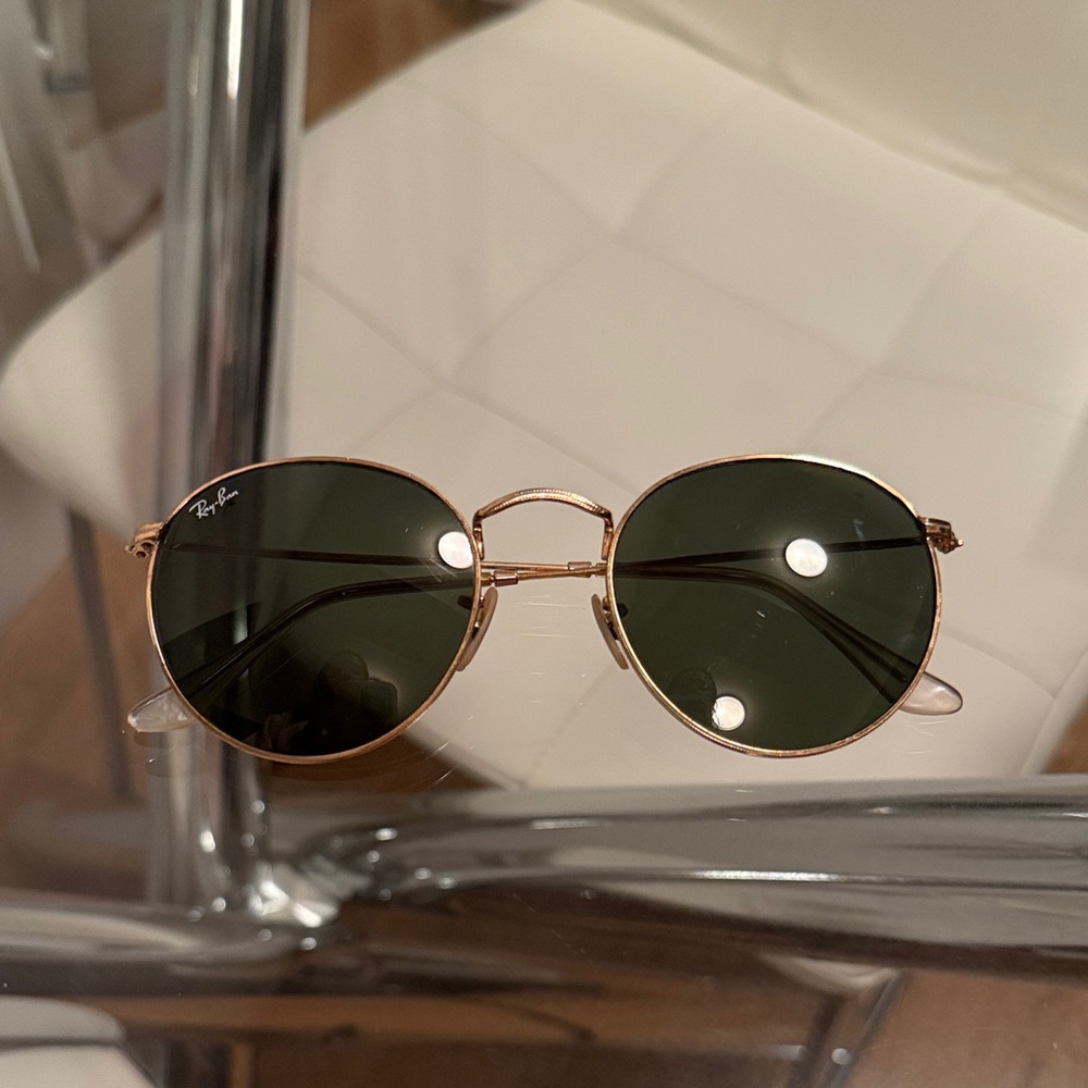 Ray-Ban Gold Frame Round Sunglasses